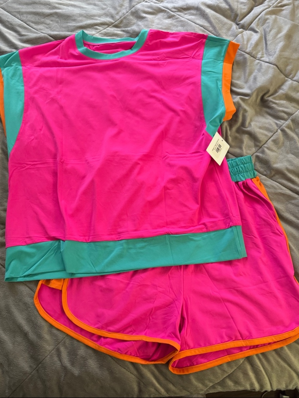 Bright Colorblock Athletic Top & Shorts Set - Hot Pink, Teal & Orange